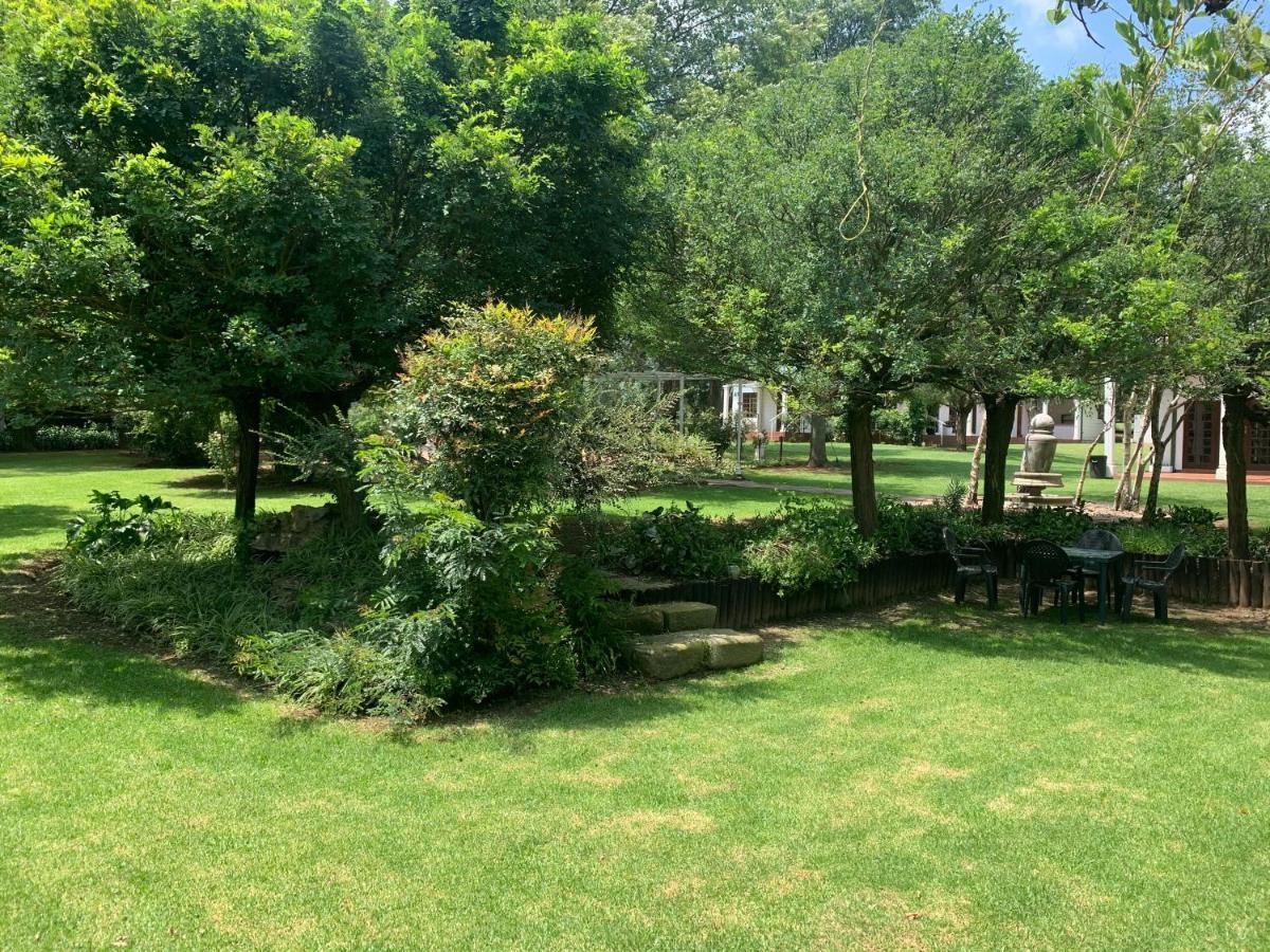 Barnyard Venue Hotel Ermelo Exterior foto